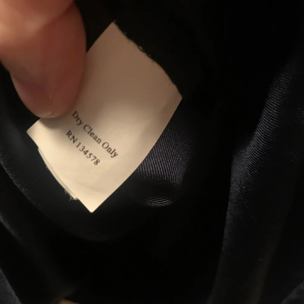 Vineyard Vines 100% Silk Stripe V Neck Piping Tank - Picture 7 of 7